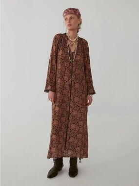 NWT Maison Hotel Long Jane Dress Mumbai Print Size XS